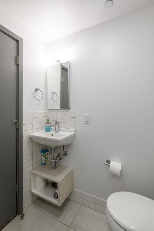 Small Fully Equipped Contemporary Studio Near Mgh Boston Kültér fotó